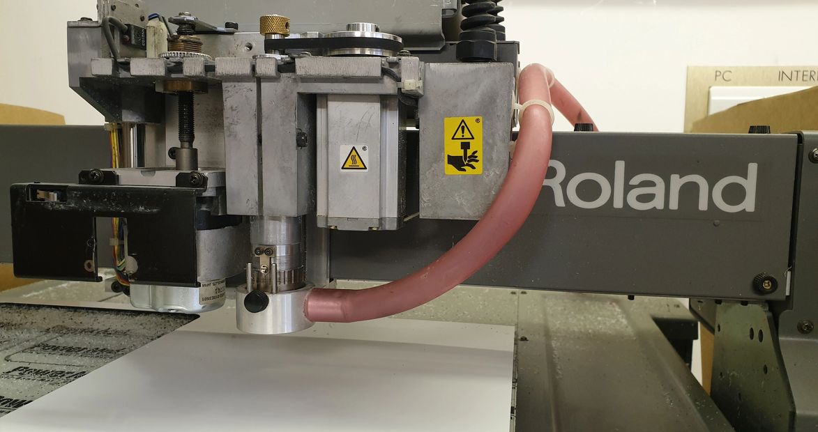 Roland, U-Marq. Gravograph engraving machines.