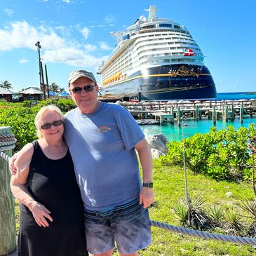 At Vacatonears, experience matters—and with over 31 years in the travel industry, our co-founder and