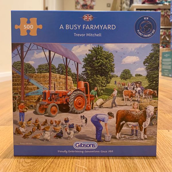A Busy Farmyard - 500pcs - £11