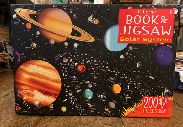 Solar System (with book) - 200pcs - £9.99