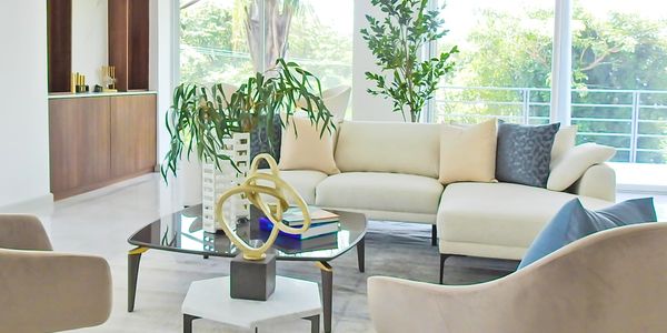 Modernos y finos acabados.  Zafiro Condominio, Escazú.