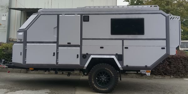 Iron grid tank color options