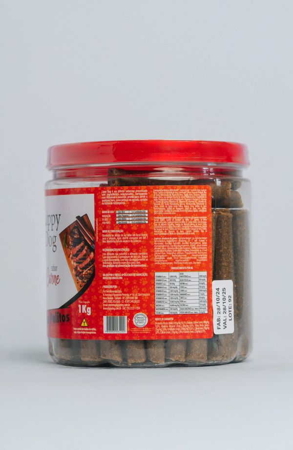 Plastic jar with red lid containing dog treats labeled in Portuguese.