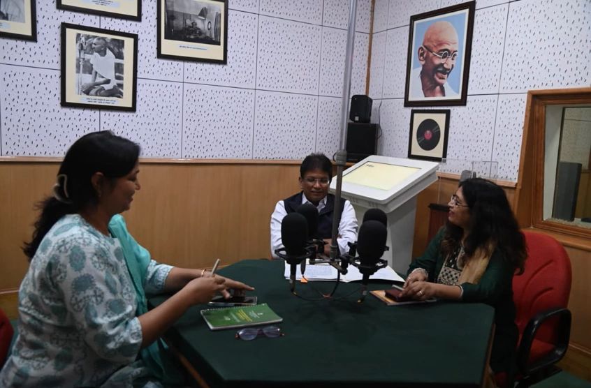 Ashutosh Agnihotri featured in "Aaj Ke mehmaan" by All India Radio