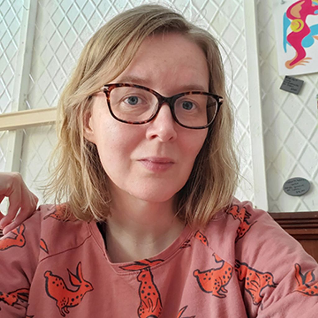 Visual Artist Mindy Fisher