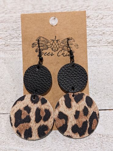 Leopard circles #1
$12