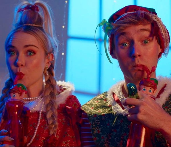 Comedy Elves to hire in London.