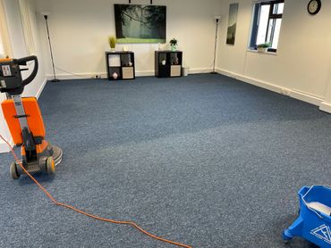 Commercial carpet cleaning
