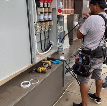 Professional Electrician