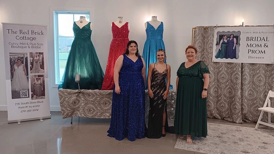 The Red Brick Cottage - Mid & Plus Size Boutique Clothing, Sizes XL-5X