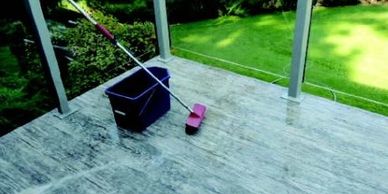 Low maintenance deck