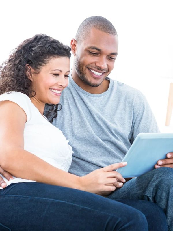 San Luis Obispo Gottman couples therapist helping partners communicate, repair, and reconnect.