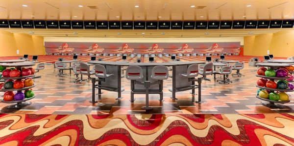 Cherry Lanes Bowling Alley in Dubuque, IA