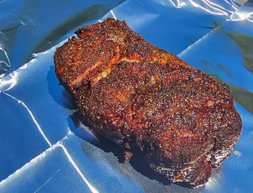 Smoked pork butt with pepper forward crust