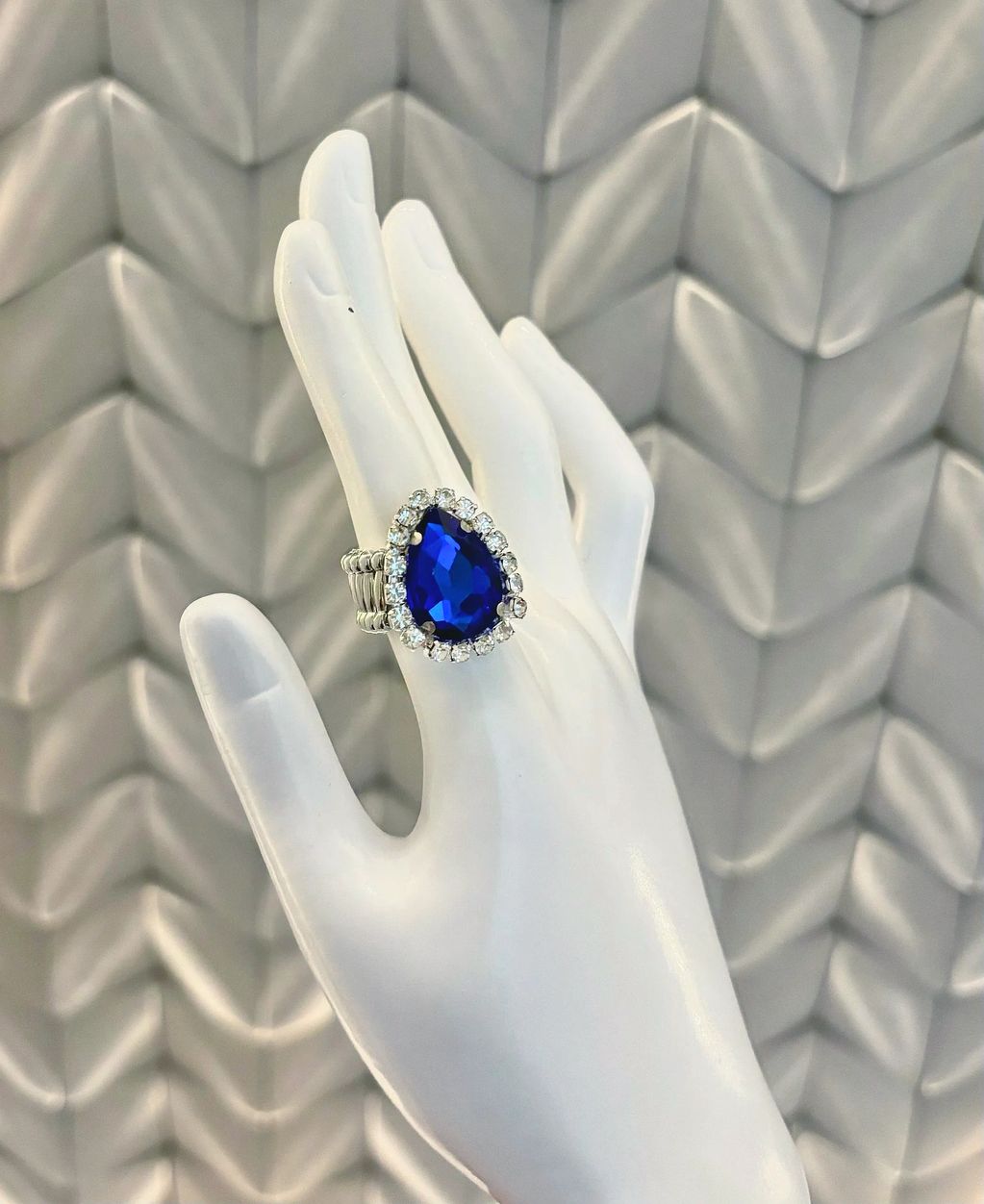 Competition jewelry bikini, fashion, blue ring, stage jewelry, pageant jewelry