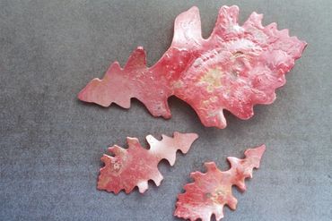 Heat patinated copper leaf set includes brooch and post earrings.