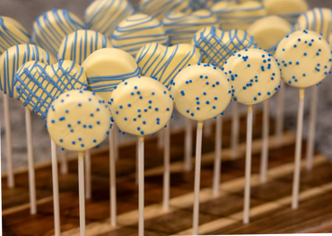 Lemon blueberry cake pops.