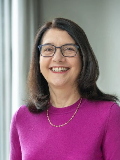 Image of Ruth B. Sosniak. Photo Credit: Steve Greiner Photography.