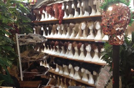 Wigs, Toppers, Human Hair Toppers, Mens Hair Pieces, Human Hair Wigs, Hair Extensions, Toupees.