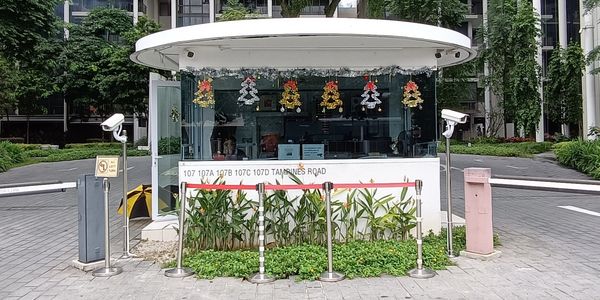 LICENSED PLATE CAMERA VISITOR MANAGEMENT