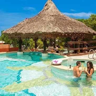 All inclusive Sandals Resort Beach