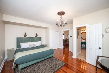 Destination weddings with lodging SC