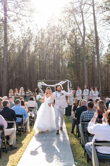 Bride and groom forest wedding venues South Carolina