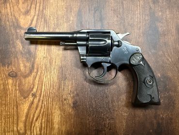 1918 Colt Police Positive - .38 Short
All original with Bakelite Grips
Used - Excellent Condition
Co