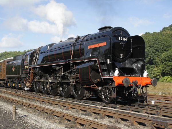 BR standard steam locomotive class 9F 92214
