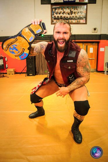 Gunner Chad Lail (Jaxson Ryker)