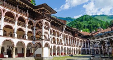 bulgarsk oversetter, Bulgaria, Rila klosteret