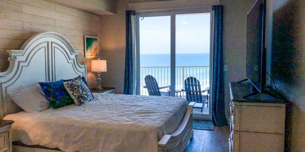 King master with beach view