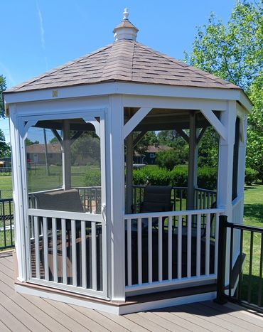 Screened-in gazebo by Thomm & Murf Remodeling, deck builders in Madison, WI.