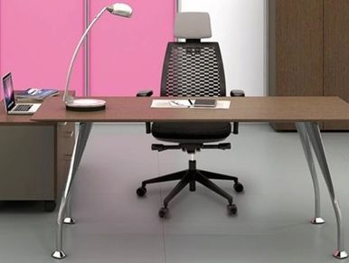 Office furniture manufacturer-office table design with chrome-plated angular metal legs