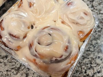 Cinnamon rolls in a pan