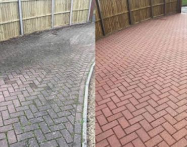 Pressure washing service
Driveway cleaning service
Patio cleaning service