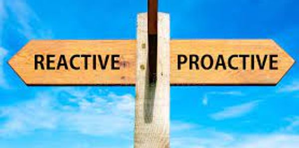 image avec les mots réactive et proactive