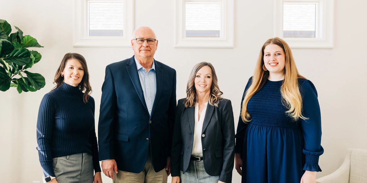 Bonner & Smith Faculty 
Fiduciary, Financial Planner, Estate Planner, Tax Preparation