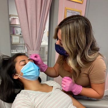 One on one training in Milwaukee at Beam Aesthetics with Carmen - Teeth Whitening Training hales cor