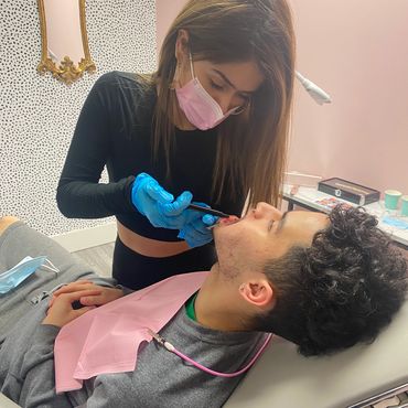 one on one private training in milwaukee at beam aesthetics with carmen teeth whitening training