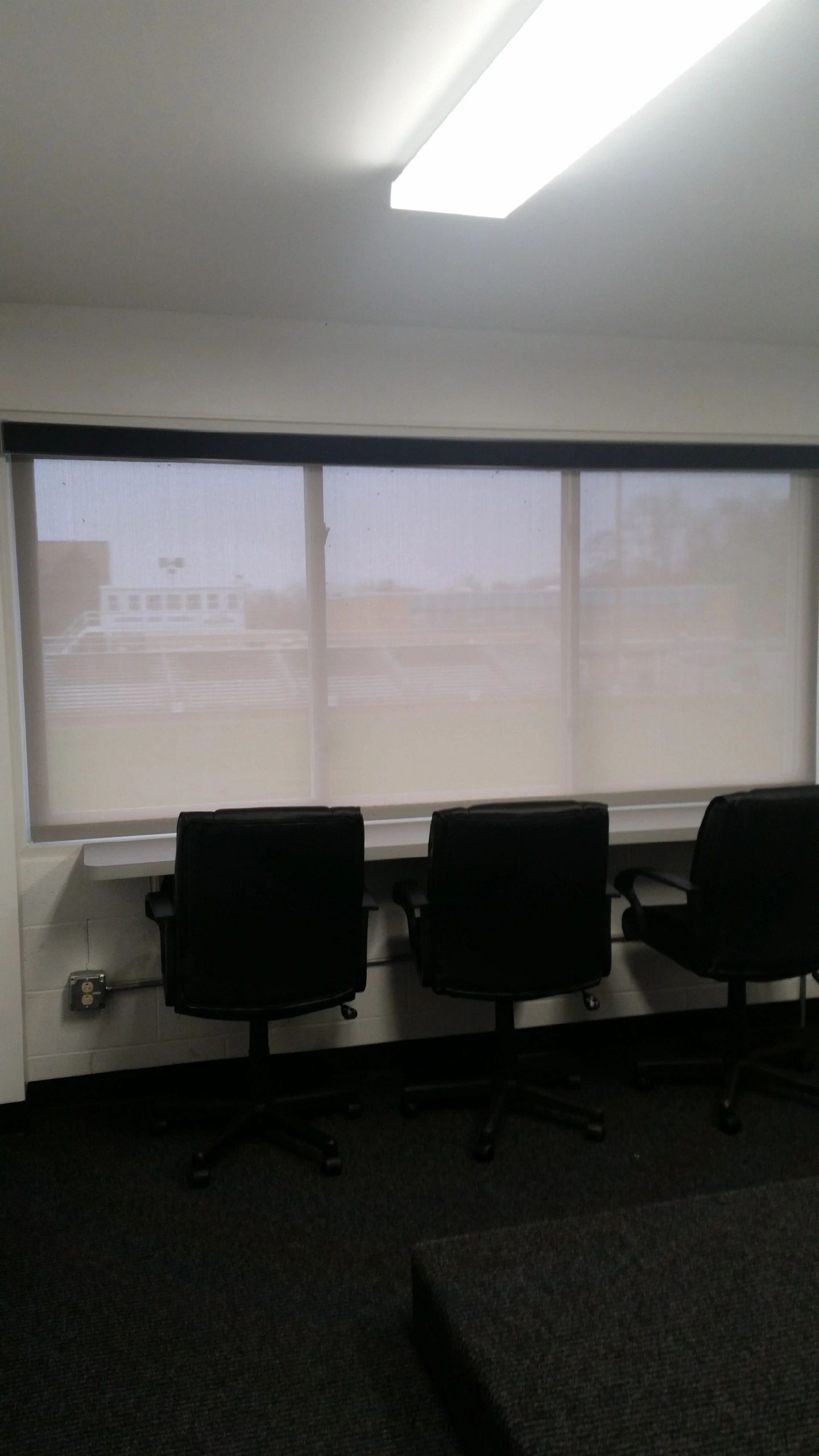 3% roller shades and blinds with a Standard valance