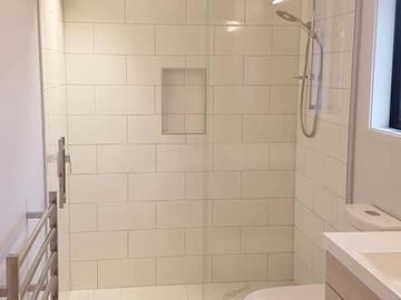 Bathroom Tiling