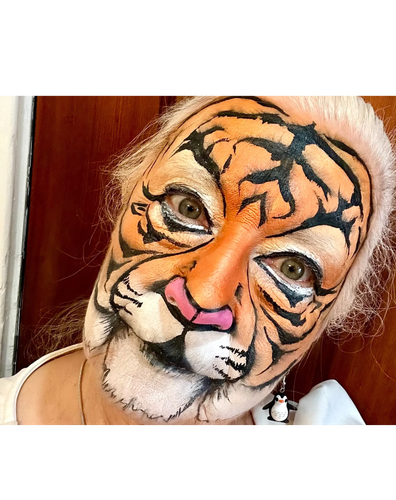 Facepainting of Tiger