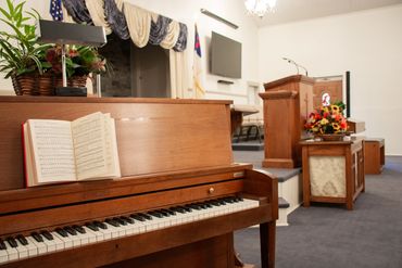 Community Baptist Church Piano