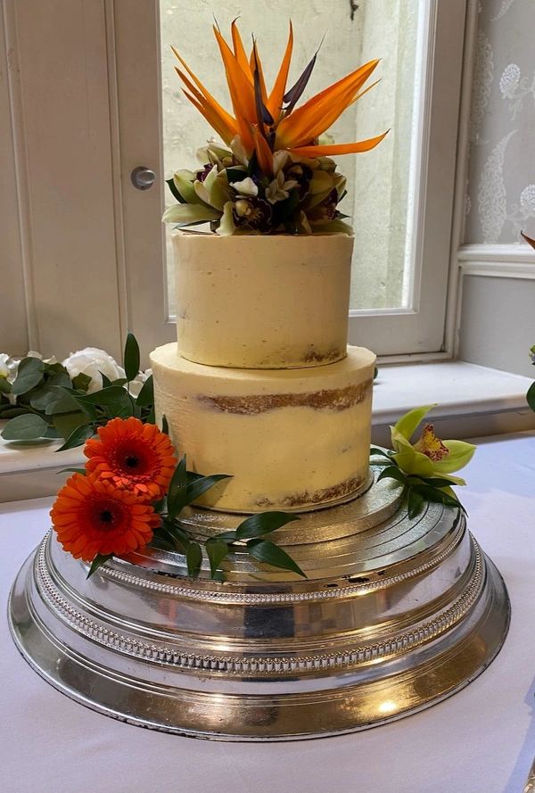 tropical wedding cake flowers