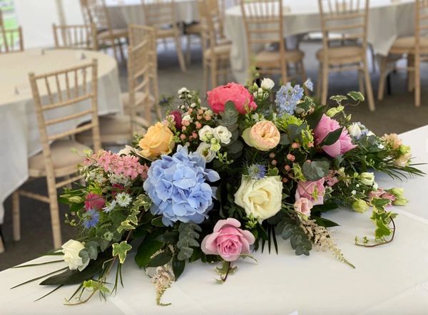 Local wedding florist Christchurch
#floristchristchurch #samedayflowerdelivery #christchurchflorist #cocoroseflorist