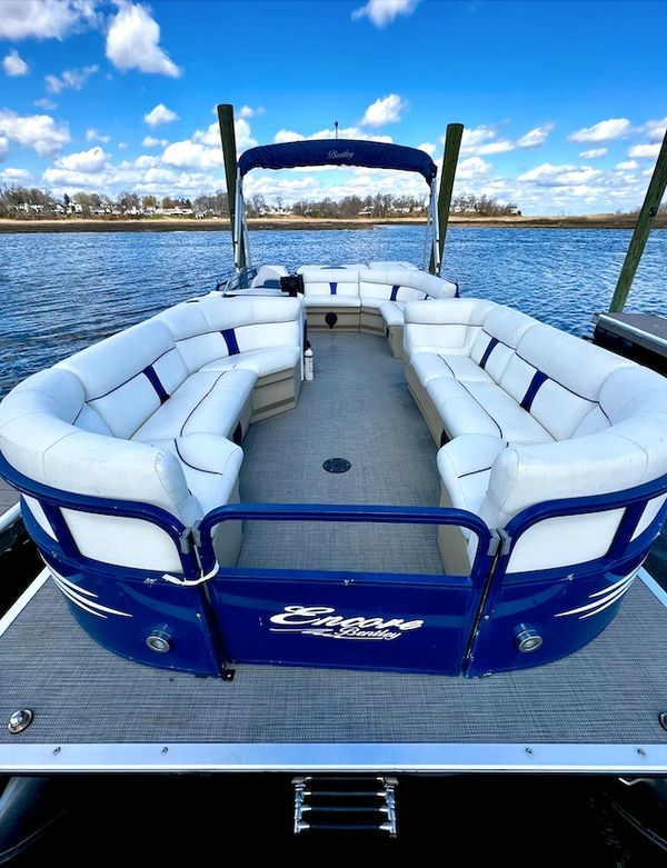 Boat Rentals From NewJerseyJetSki.com hit book now pontoon manhattan brooklyn long island staten nyc