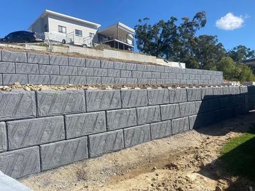 precast concrete blocks retaining wall