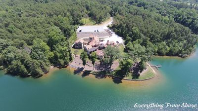 Overhead view of the amazing property that the Bella Collina mansion is situated on.