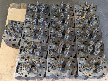 Cummins QSK50 cylinder heads